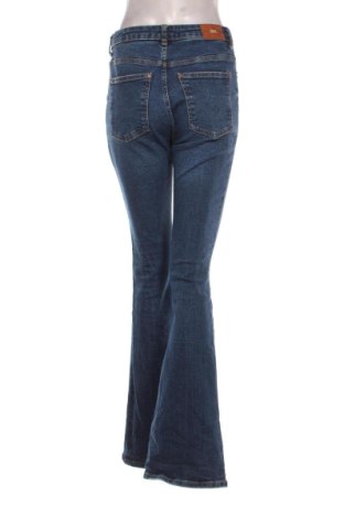 Γυναικείο Τζίν Zara, Μέγεθος M, Χρώμα Μπλέ, Τιμή 14,00 €