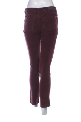 Pantaloni de velvet de femei Calvin Klein Jeans, Mărime M, Culoare Roșu, Preț 218,96 Lei