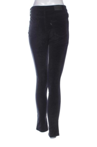 Дамски джинси Levi's, Размер S, Цвят Черен, Цена 31,86 €