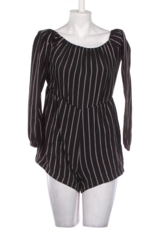 Salopetă scurtă de damă Pretty Little Thing, Mărime M, Culoare Multicolor, Preț 38,37 Lei