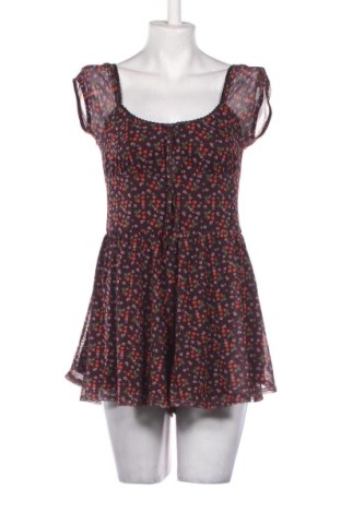 Salopetă scurtă de damă Urban Outfitters, Mărime M, Culoare Multicolor, Preț 127,45 Lei