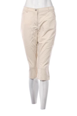 Pantaloni scurți de femei Adagio, Mărime XL, Culoare Bej, Preț 151,99 Lei