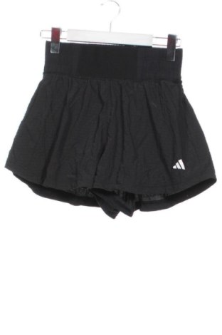 Pantaloni scurți de femei Adidas, Mărime XS, Culoare Negru, Preț 90,48 Lei