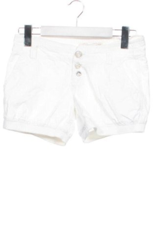Dámské kraťasy  Bershka, Velikost S, Barva Bílá, Cena  283,00 Kč