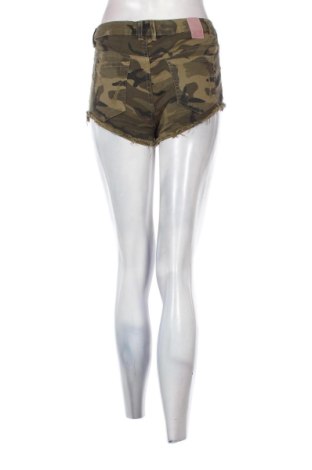 Dámske kraťasy  Bershka, Veľkosť S, Farba Viacfarebná, Cena  10,00 €