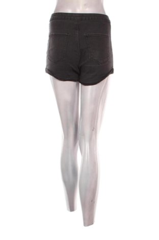 Pantaloni scurți de femei Bershka, Mărime S, Culoare Negru, Preț 52,13 Lei