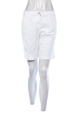 Дамски къс панталон Boden, Размер L, Цвят Бял, Цена 24,44 €