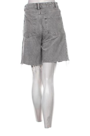 Pantaloni scurți de femei Cropp, Mărime S, Culoare Gri, Preț 90,67 Lei