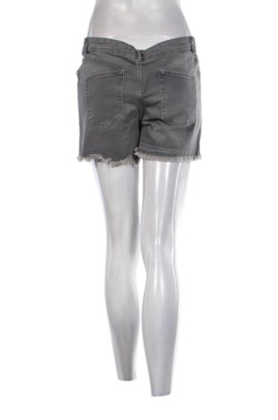 Dámske kraťasy  Esmara, Veľkosť M, Farba Sivá, Cena  10,00 €