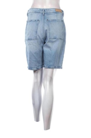 Дамски къс панталон Esprit, Размер M, Цвят Син, Цена 17,00 €