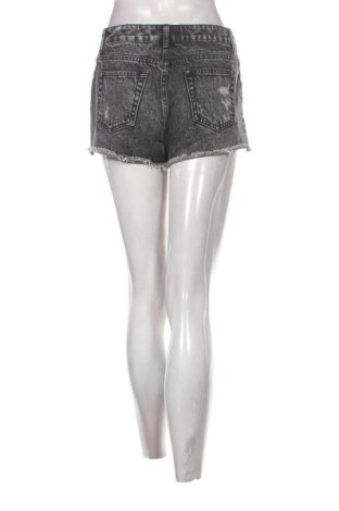 Pantaloni scurți de femei Miss Selfridge, Mărime S, Culoare Gri, Preț 71,94 Lei