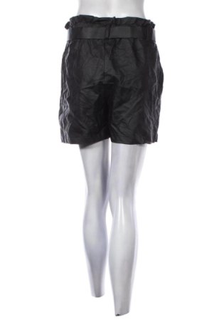 Dámské kraťasy  Mixeri, Velikost M, Barva Černá, Cena  519,00 Kč