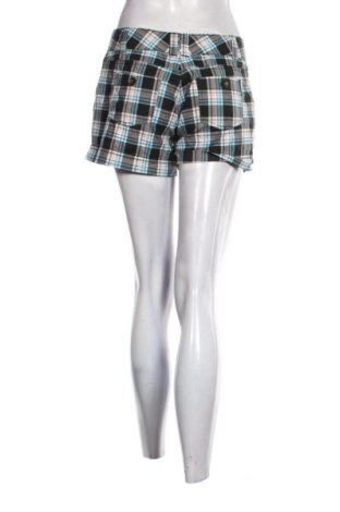 Damen Shorts New Look, Größe M, Farbe Mehrfarbig, Preis 10,00 €