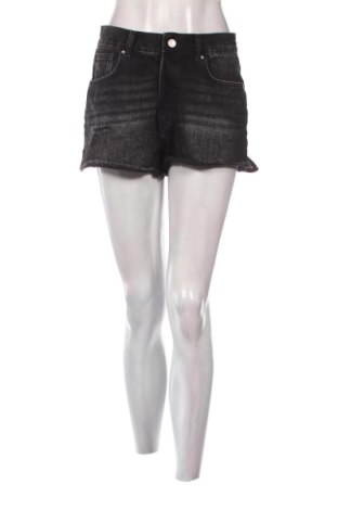 Damen Shorts ONLY, Größe M, Farbe Schwarz, Preis 10,00 €