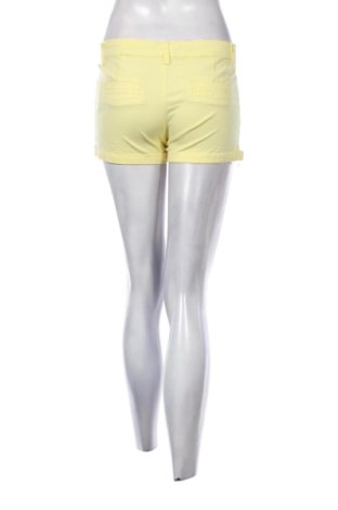Дамски къс панталон Polo Ralph Lauren, Размер M, Цвят Жълт, Цена 31,43 €