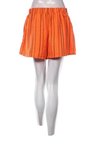 Damskie szorty SHEIN, Rozmiar M, Kolor Kolorowy, Cena 52,42 zł