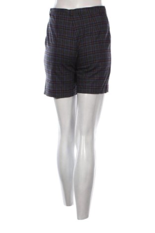 Дамски къс панталон United Colors Of Benetton, Размер S, Цвят Многоцветен, Цена 39,00 €