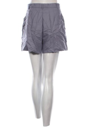 Дамски къс панталон United Colors Of Benetton, Размер S, Цвят Лилав, Цена 39,00 €