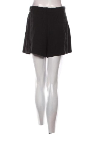 Pantaloni scurți de femei Zara, Mărime M, Culoare Negru, Preț 53,51 Lei
