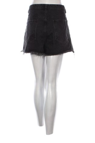 Pantaloni scurți de femei Zara, Mărime XL, Culoare Negru, Preț 50,99 Lei