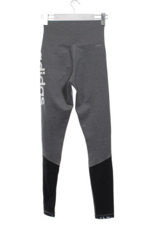 Damskie legginsy Adidas, Rozmiar XS, Kolor Szary, Cena 93,20 zł
