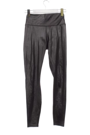 Дамски клин SHEIN, Размер XS, Цвят Черен, Цена 8,98 €