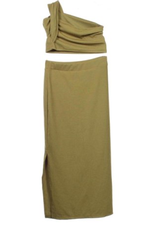 Costum de femei Unbranded, Mărime M, Culoare Verde, Preț 234,59 Lei