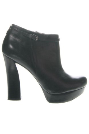 Дамски обувки Guess, Размер 37, Цвят Черен, Цена 98,00 €