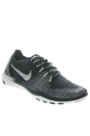 Дамски обувки Nike, Размер 36, Цвят Многоцветен, Цена 104,00 €