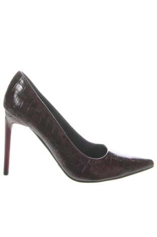 Női cipők QUAZI, Méret 39, Szín Piros, Ár 29 566 Ft