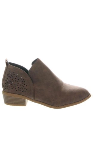 Дамски обувки Unbranded, Размер 40, Цвят Кафяв, Цена 26,00 €