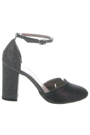 Дамски обувки Unbranded, Размер 38, Цвят Черен, Цена 32,00 €