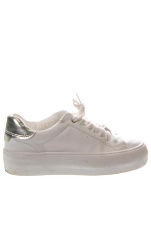 Дамски обувки Zara, Размер 36, Цвят Бял, Цена 32,00 €