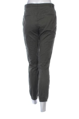 Dámské kalhoty  Armani Exchange, Velikost M, Barva Zelená, Cena  5 007,00 Kč