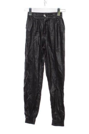 Pantaloni de femei Bershka, Mărime XS, Culoare Negru, Preț 91,99 Lei