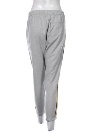 Дамски панталон Bershka, Размер S, Цвят Сив, Цена 15,33 €