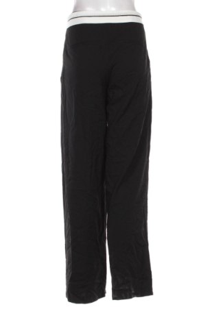 Дамски панталон Bershka, Размер S, Цвят Черен, Цена 15,33 €