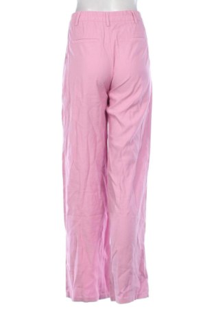 Pantaloni de femei Bershka, Mărime S, Culoare Roz, Preț 77,00 Lei