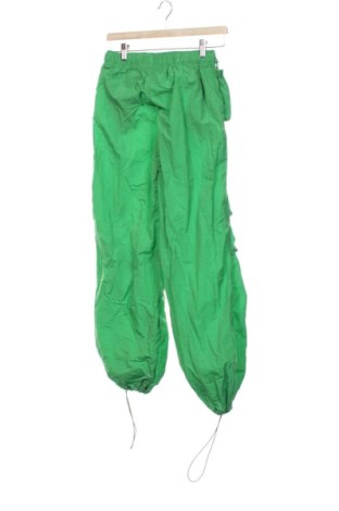 Dámské kalhoty  Bershka, Velikost XS, Barva Zelená, Cena  567,00 Kč