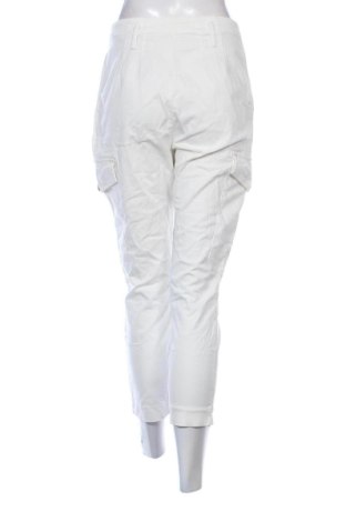 Női nadrág Bershka, Méret M, Szín Fehér, Ár 7 499 Ft