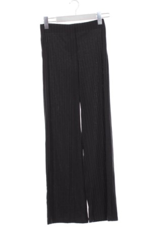 Damenhose Cropp, Größe XS, Farbe Grau, Preis 21,00 €