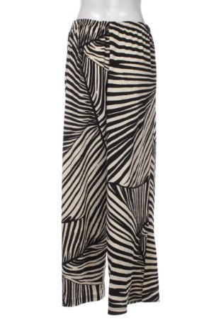 Pantaloni de femei H&M, Mărime M, Culoare Multicolor, Preț 91,99 Lei