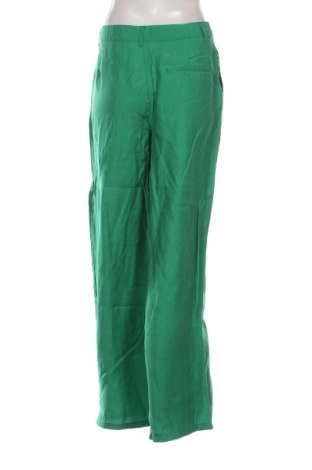 Pantaloni de femei LCW, Mărime M, Culoare Verde, Preț 78,20 Lei