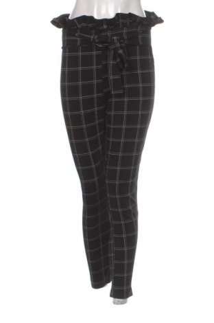 Дамски панталон Pretty Little Thing, Размер M, Цвят Многоцветен, Цена 15,00 €