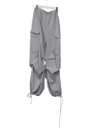 Pantaloni de femei SHEIN, Mărime XS, Culoare Gri, Preț 76,86 Lei