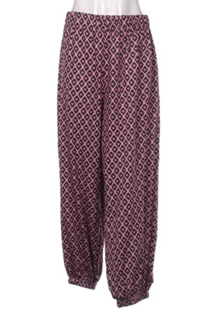 Dámske nohavice SHEIN, Veľkosť XXL, Farba Viacfarebná, Cena  17,95 €