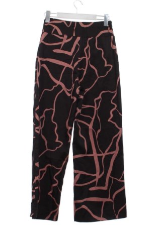 Damskie spodnie SHEIN, Rozmiar XS, Kolor Kolorowy, Cena 78,99 zł