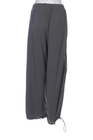 Дамски панталон SHEIN, Размер L, Цвят Сив, Цена 10,77 €
