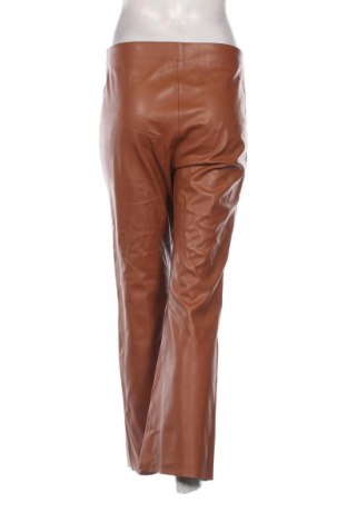 Pantaloni de femei Soaked In Luxury, Mărime M, Culoare Maro, Preț 165,39 Lei