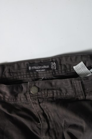 Дамски панталон Stradivarius, Размер S, Цвят Сив, Цена 15,33 €